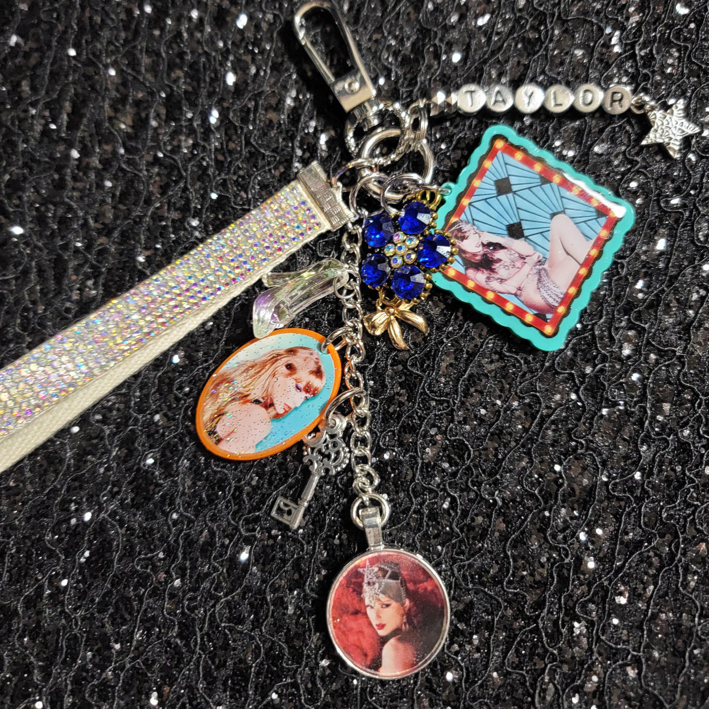 SHOWGIRL ERA PURSE CHARM