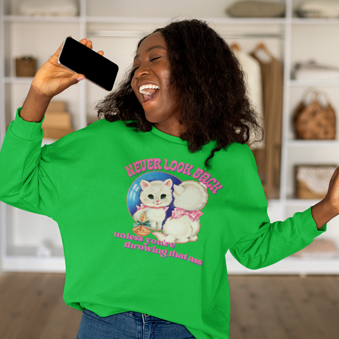 NEVER LOOK BACK FLEECE SWEATSHIRT